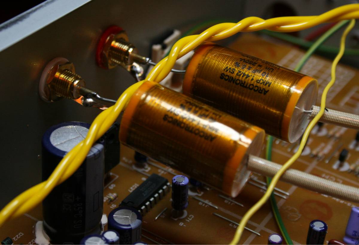 YamahaCDX480_Megalampizator